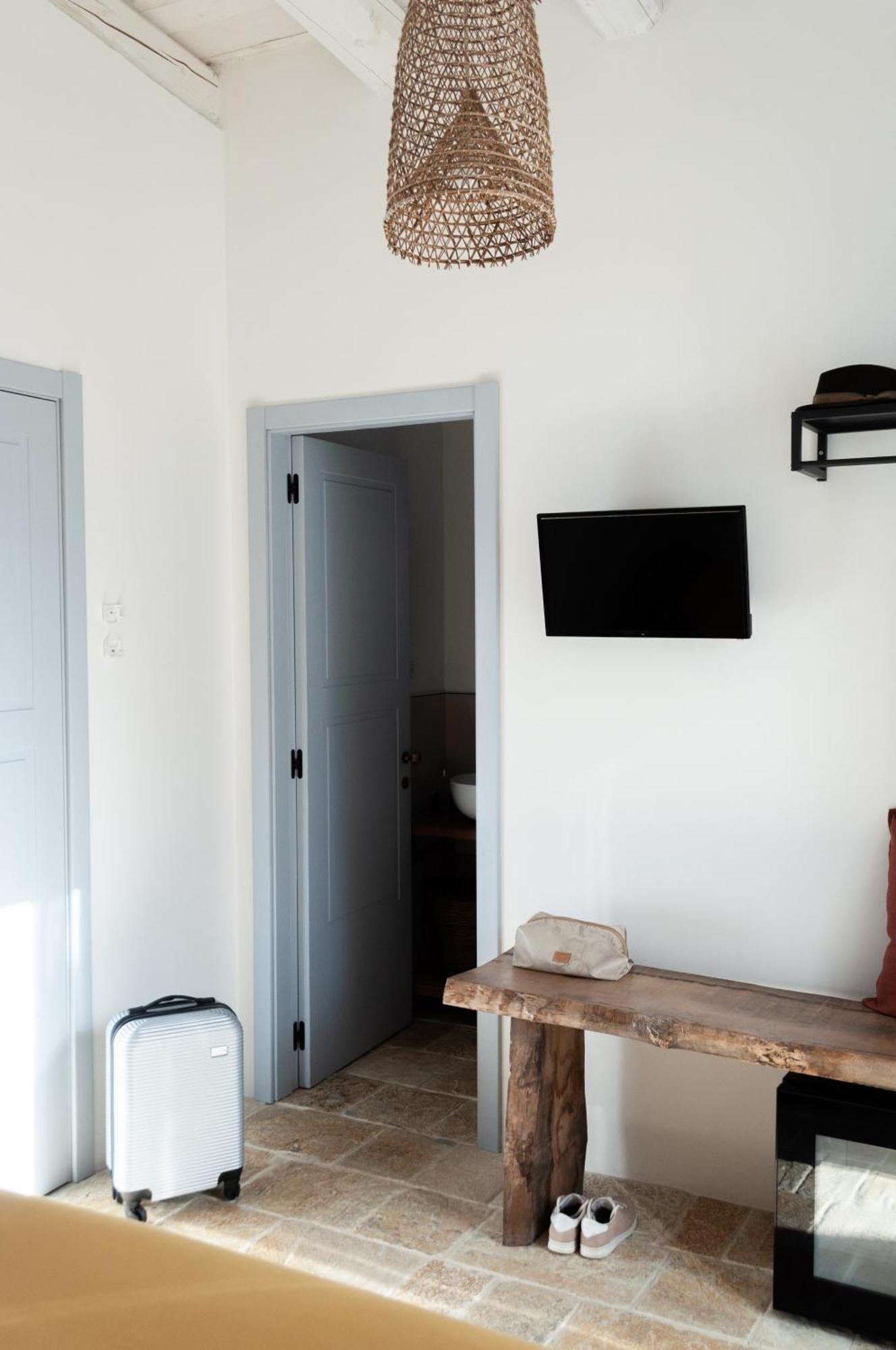 Casale Petrarolo Bed & Breakfast Monopoli Exterior photo